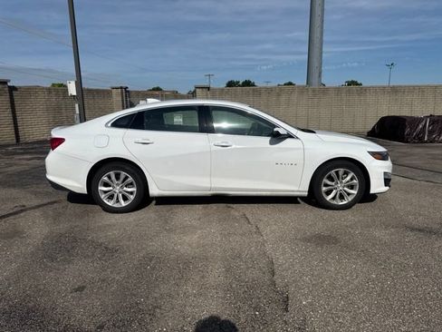 Used 2023 Chevrolet Malibu LT FWD image 8