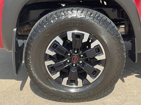 Used 2023 Nissan Frontier PRO-4X w/ Pro Convenience Package AWD/4WD image 7