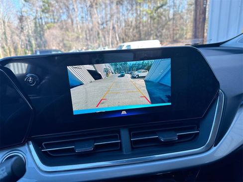 New 2026 Chevrolet Trax LT w/ Sunroof Package image 27