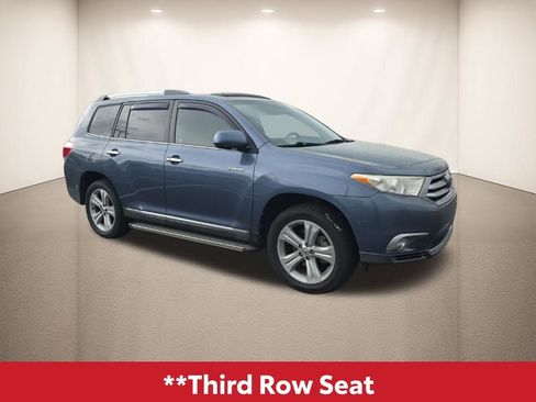 Used 2013 Toyota Highlander Limited image 3