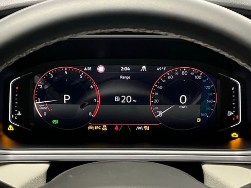 New 2025 Volkswagen Taos SEL image 24