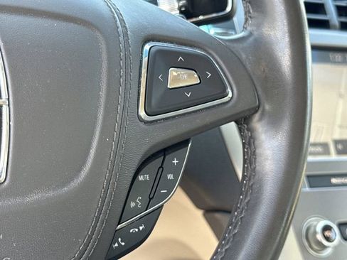 Used 2019 Lincoln MKZ Reserve FWD image 42