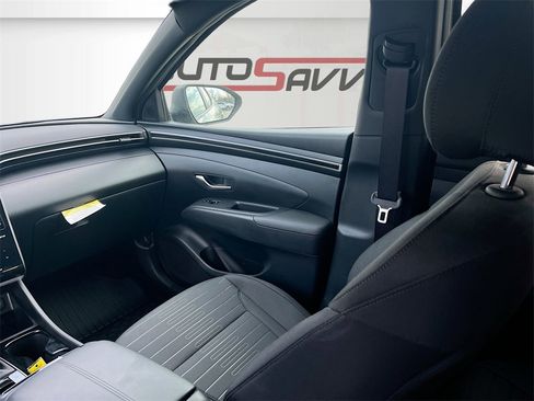 Used 2024 Hyundai Santa Cruz SEL w/ Activity Package image 24