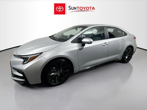 Used 2023 Toyota Corolla SE image 9