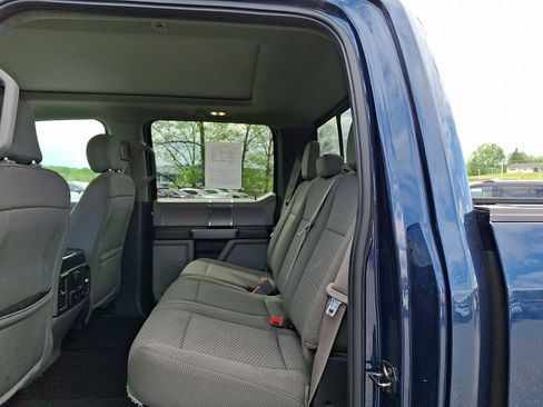 Used 2018 Ford F150 XLT w/ Equipment Group 302A Luxury AWD/4WD image 10