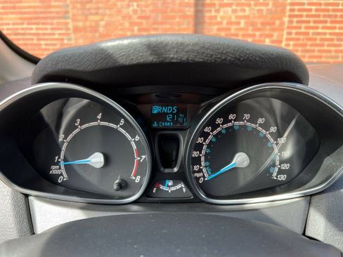 Used 2019 Ford Fiesta SE FWD image 15