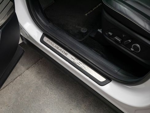 Used 2024 Hyundai Palisade Calligraphy AWD/4WD image 24