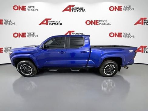 Certified 2024 Toyota Tacoma TRD Sport w/ TRD Sport Upgrade Package AWD/4WD image 5