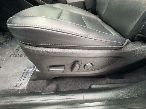 Used 2025 Kia Telluride S AWD/4WD image 21