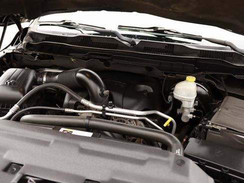 Used 2013 RAM 1500 Sport w/ Sport Premium Group image 39