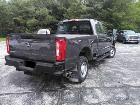 Used 2026 Ford F250 XL AWD/4WD image 2