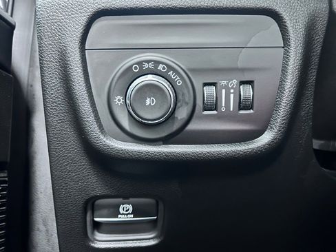 Used 2023 Jeep Grand Cherokee Limited w/ Trailer Tow Package image 7