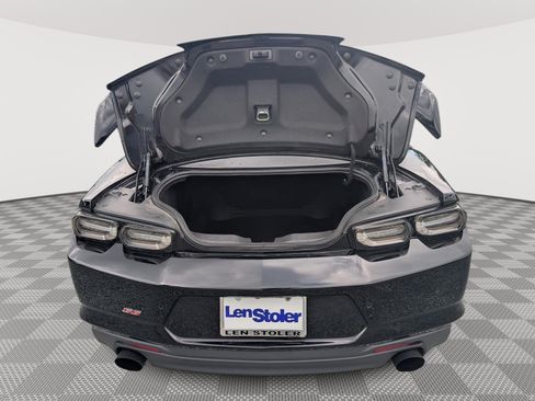 Used 2020 Chevrolet Camaro SS RWD image 13