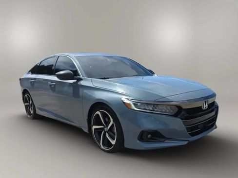Used 2021 Honda Accord Sport image 3