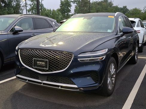Used 2022 Genesis GV70 2.5T AWD/4WD image 5
