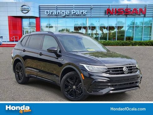 Used 2022 Volkswagen Tiguan SE R-Line AWD/4WD image 1