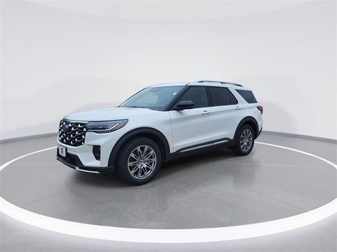 New 2026 Ford Explorer Platinum image 4