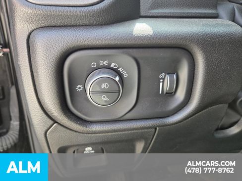 Used 2025 RAM 1500 Tradesman AWD/4WD image 14