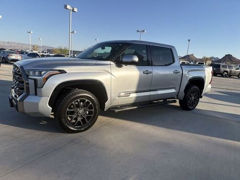 Used 2023 Toyota Tundra Platinum AWD/4WD image 8