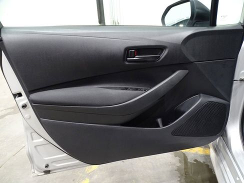 Used 2023 Toyota Corolla LE image 15