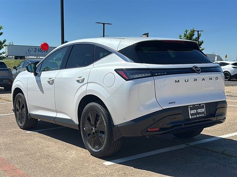 New 2025 Nissan Murano SV image 6