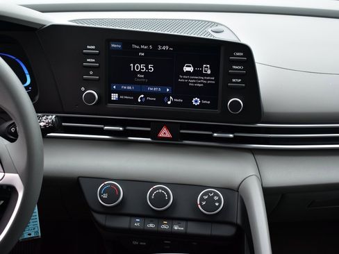 New 2026 Hyundai Elantra SE image 26