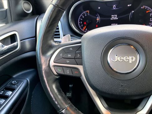 Used 2017 Jeep Grand Cherokee Altitude AWD/4WD image 24