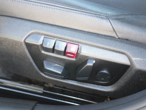 Used 2014 BMW 328i image 12