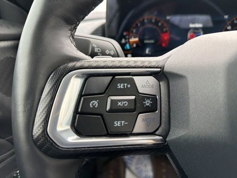 Used 2025 Ford Mustang GT Premium RWD image 27