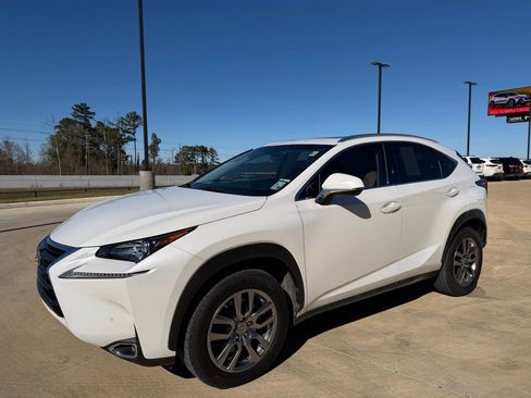 Used 2015 Lexus NX 200t FWD image 1
