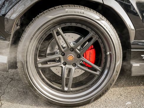 Used 2024 Lamborghini Urus Performante image 11