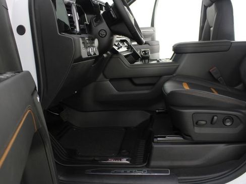 New 2026 GMC Sierra 1500 AT4 image 20