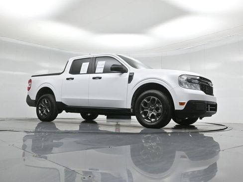 Used 2024 Ford Maverick XLT image 4