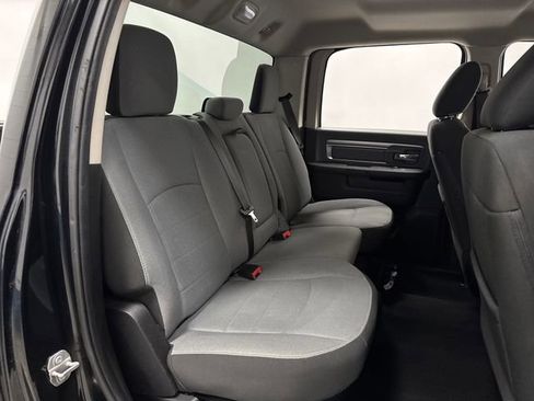 Used 2022 RAM 1500 Classic SLT image 29