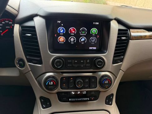 Used 2016 GMC Yukon Denali w/ Open Road Package AWD/4WD image 10