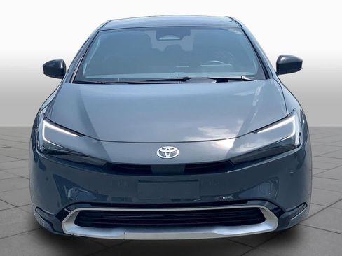 Used 2024 Toyota Prius Prime Premium FWD image 4