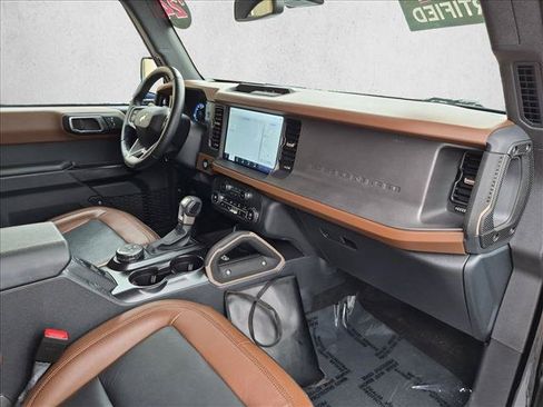 Used 2024 Ford Bronco Outer Banks AWD/4WD image 22