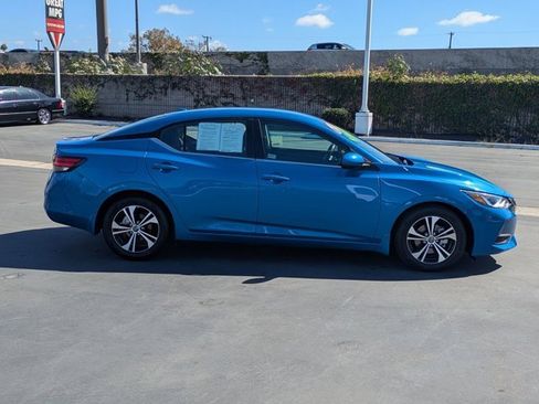 Used 2022 Nissan Sentra SV w/ Trunk Package image 4