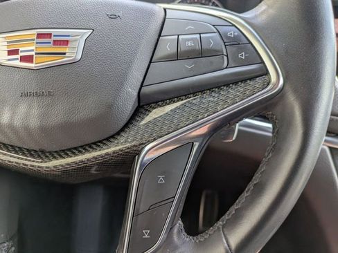 Used 2022 Cadillac XT5 Sportv image 16