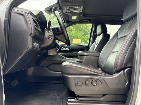 Used 2023 Chevrolet Tahoe RST w/ Luxury Package AWD/4WD image 37