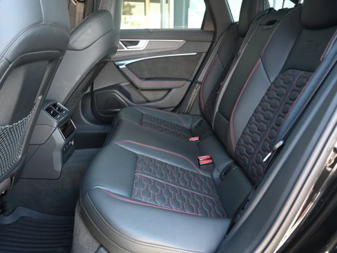Used 2021 Audi RS 6 AWD/4WD image 63
