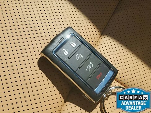 Used 2025 Jeep Grand Cherokee Summit image 30