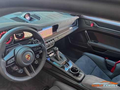 Used 2024 Porsche 911 GT3 RS image 19