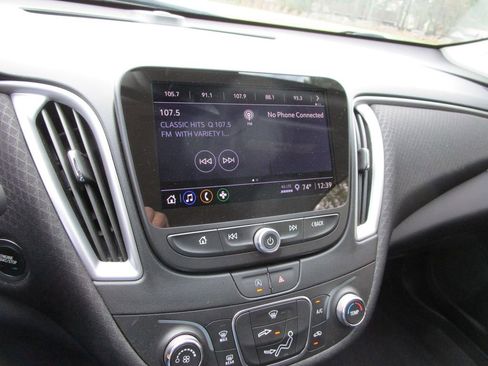 Used 2024 Chevrolet Malibu RS image 26