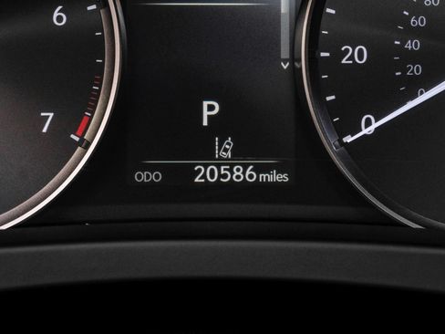 Used 2025 Lexus IS 350 F Sport RWD image 24