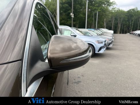 Used 2017 Mercedes-Benz GLC 300 4MATIC image 11