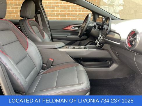 Used 2024 Chevrolet Equinox EV RS image 25