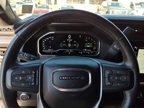 Used 2024 GMC Sierra 3500 Denali Ultimate AWD/4WD image 20