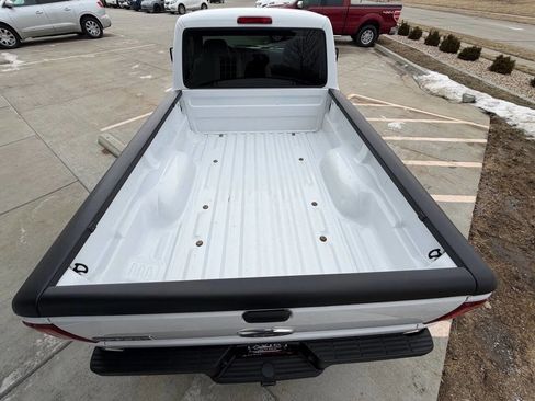 Used 2009 Ford Ranger XLT image 37