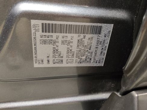 Used 2023 Nissan Rogue SV image 33